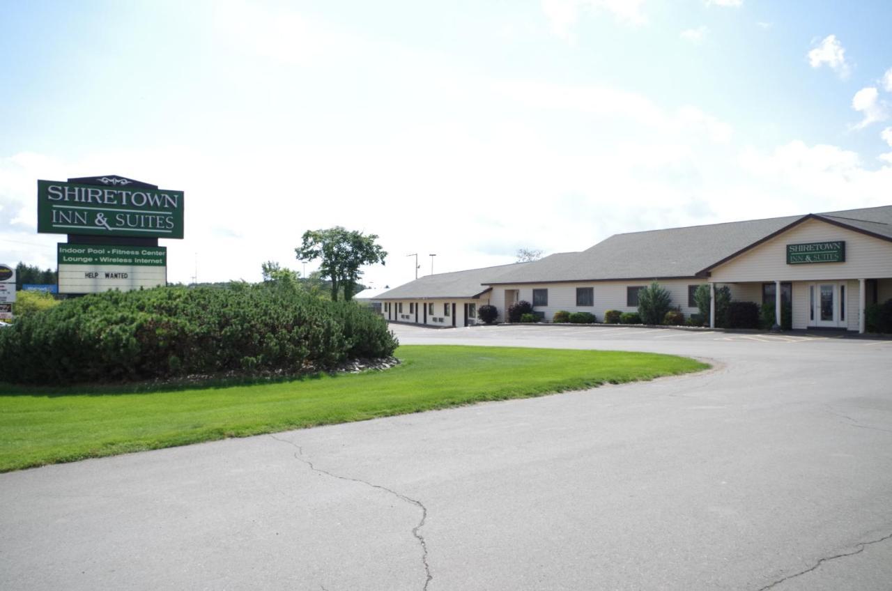 Shiretown Inn & Suites Houlton Buitenkant foto